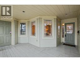 50 MIDLAND Drive UnitNo. 17 - 4