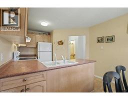 50 MIDLAND Drive UnitNo. 17 - 7