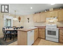 50 MIDLAND Drive UnitNo. 17 - 8