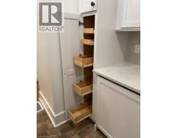 601 YORK Street - 12