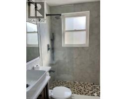 601 YORK Street - 14