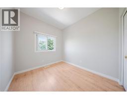 9 RED CLOVER Crescent - 25