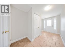 9 RED CLOVER Crescent - 5