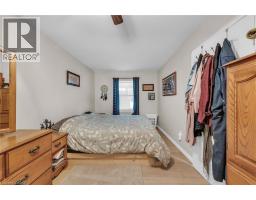 109 MCNAB Street E - 22