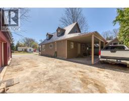 109 MCNAB Street E - 29