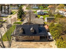 109 MCNAB Street E - 36