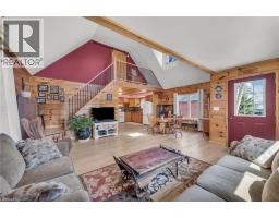 109 MCNAB Street E - 4