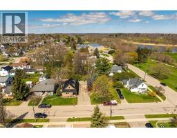 109 MCNAB Street E - 43