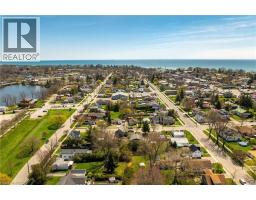 109 MCNAB Street E - 44