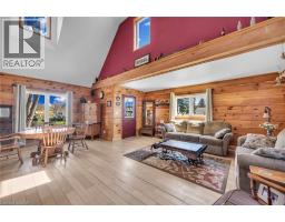 109 MCNAB Street E - 9