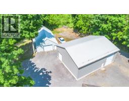 2235 HAZEN Road - 6
