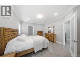 194 DONLY Drive S UnitNo. 12 - 11