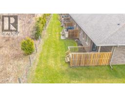 194 DONLY Drive S UnitNo. 12 - 33