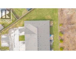 194 DONLY Drive S UnitNo. 12 - 34