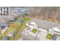 194 DONLY Drive S UnitNo. 12 - 36