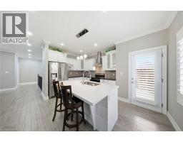 194 DONLY Drive S UnitNo. 12 - 6