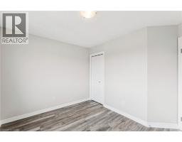 81 PENHALE Avenue - 41