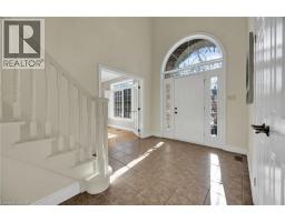 232 THE LIONS Gate - 5