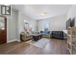 580 MAIN Street E - 17