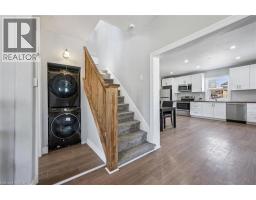 580 MAIN Street E - 20