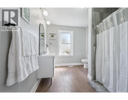 580 MAIN Street E - 21