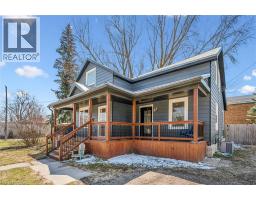 580 MAIN Street E - 3