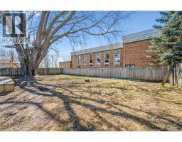 580 MAIN Street E - 39