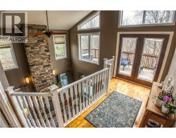 31 CHAPEL Street - 30