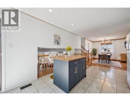 35 MELRAN Drive - 15