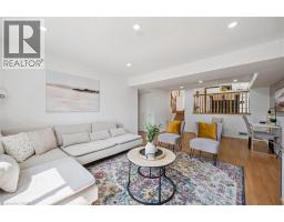 35 MELRAN Drive - 27