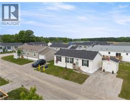 22 COPPER BEECH Drive - 24