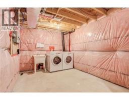 239 CRANBROOK Street - 32