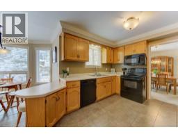 594 HUNTERS Place - 10