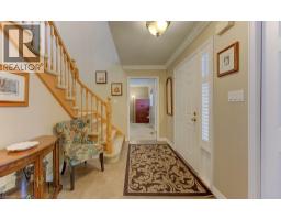 594 HUNTERS Place - 4