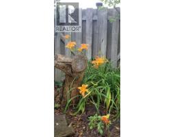 594 HUNTERS Place - 42