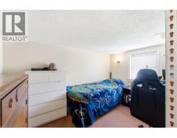 9 WILLOW Street - 17