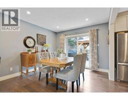 34 LESLIE Avenue - 10