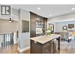 34 LESLIE Avenue - 14