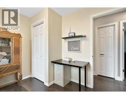 34 LESLIE Avenue - 24