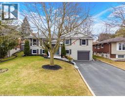 34 LESLIE Avenue - 34