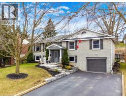 34 LESLIE Avenue - 35