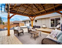 34 LESLIE Avenue - 38