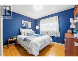 82 GLENVIEW Avenue - 12