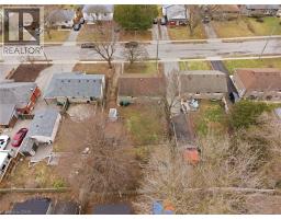 82 GLENVIEW Avenue - 26