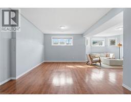 6 MCCORMICK Way - 25