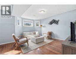 6 MCCORMICK Way - 27