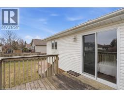 6 MCCORMICK Way - 35