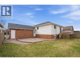 6 MCCORMICK Way - 37