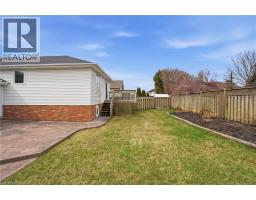 6 MCCORMICK Way - 38