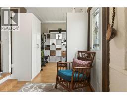 2330 WILSON Street W - 18